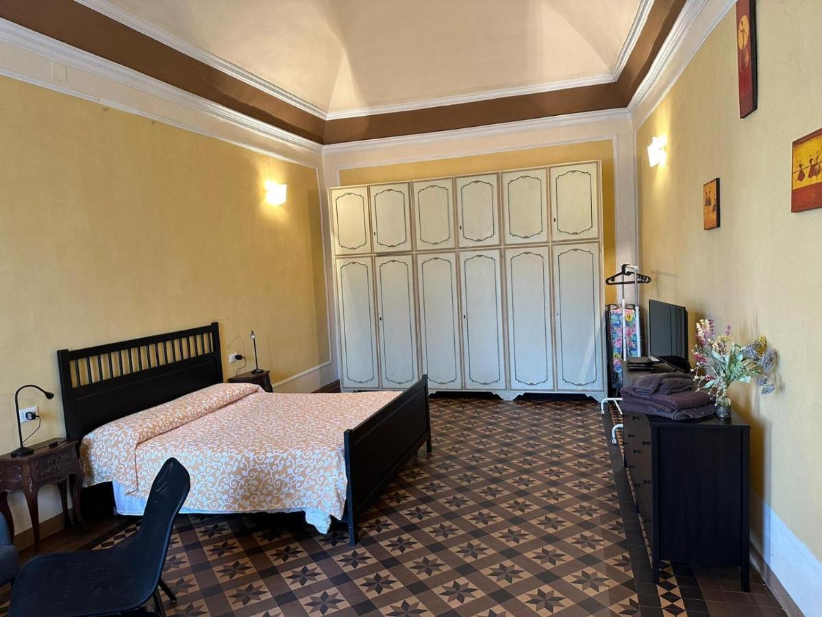 Casa Cavour Hotel Pontremoli Exterior foto